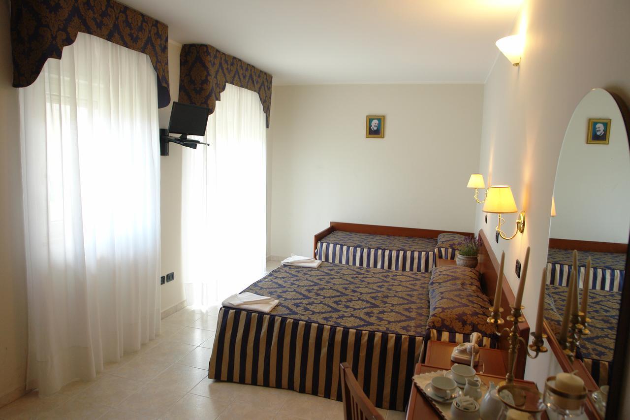 Hotel Di Cosmo San Giovanni Rotondo Exteriér fotografie