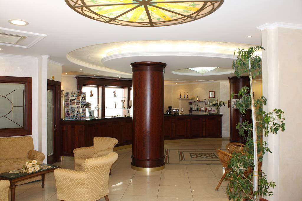 Hotel Di Cosmo San Giovanni Rotondo Exteriér fotografie